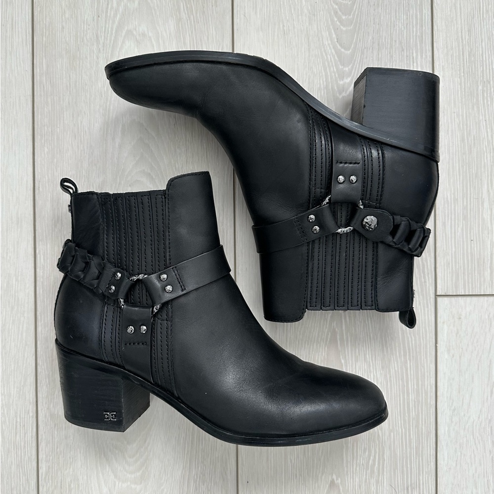 Dalma Studded Harness Leather Chelsea Boots